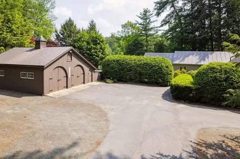 592 Main Street Claremont NH 03743