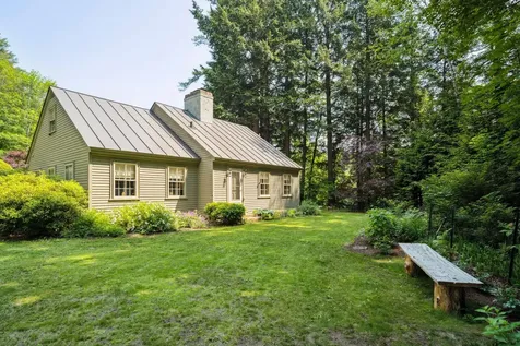592 Main Street Claremont NH 03743
