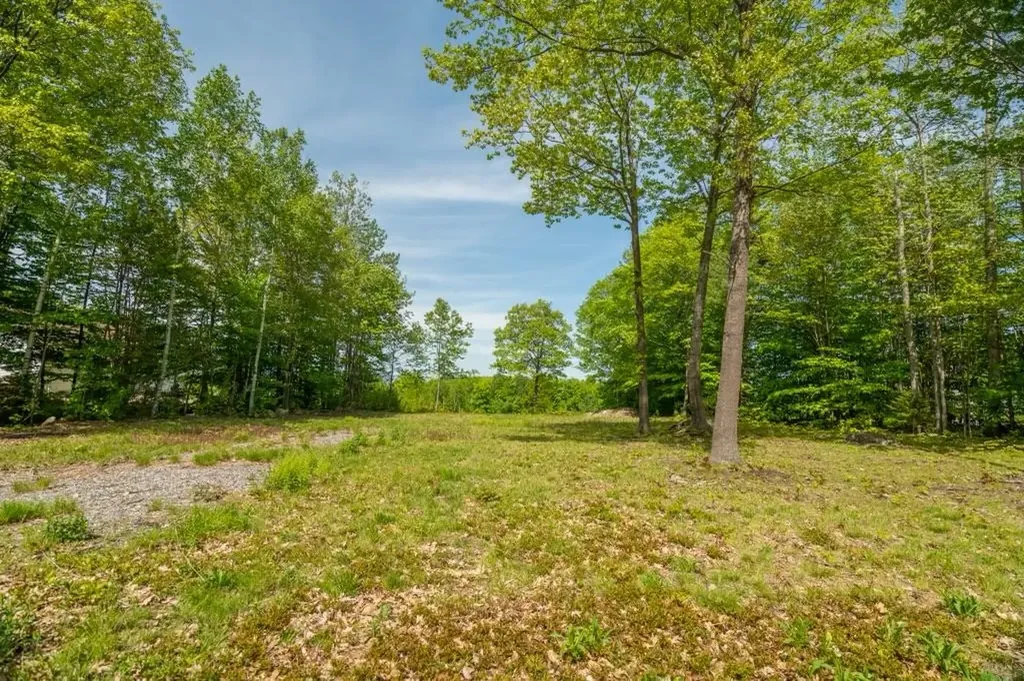 Mountain Vista Drive New Hampton NH 03256