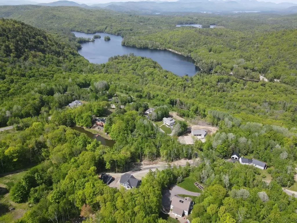 Mountain Vista Drive New Hampton NH 03256