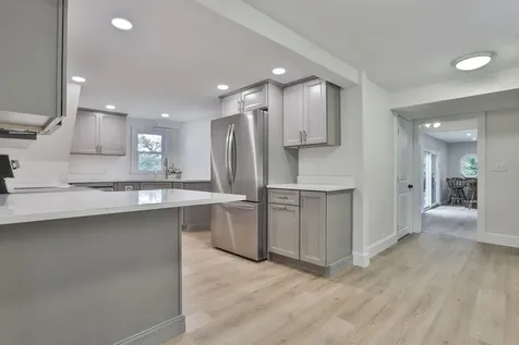 20 Morse Avenue Nashua NH 03060