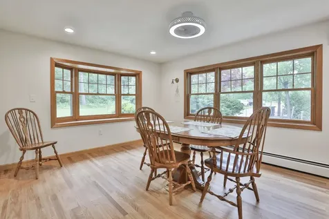 20 Morse Avenue Nashua NH 03060