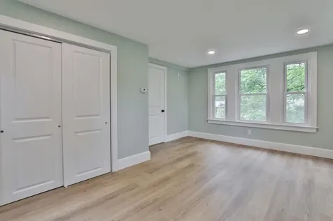 20 Morse Avenue Nashua NH 03060