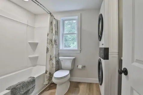 20 Morse Avenue Nashua NH 03060