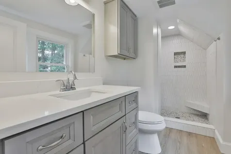20 Morse Avenue Nashua NH 03060