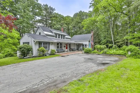 20 Morse Avenue Nashua NH 03060