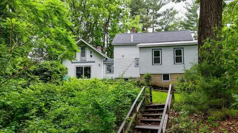 20 Morse Avenue Nashua NH 03060