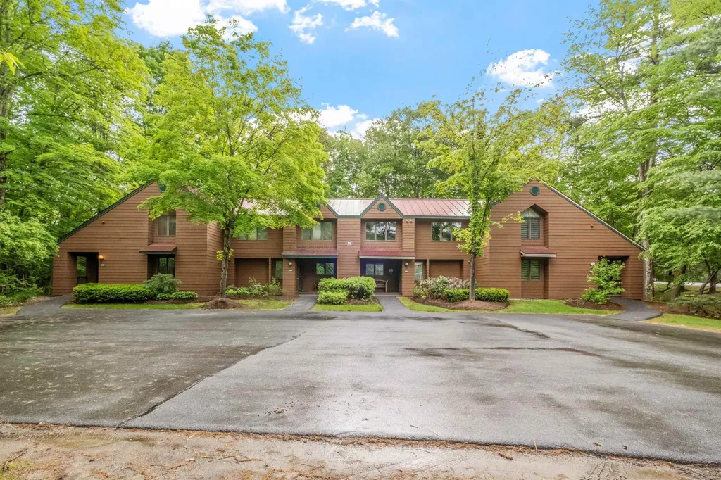 16 Riverfront Drive Woodstock NH 03262