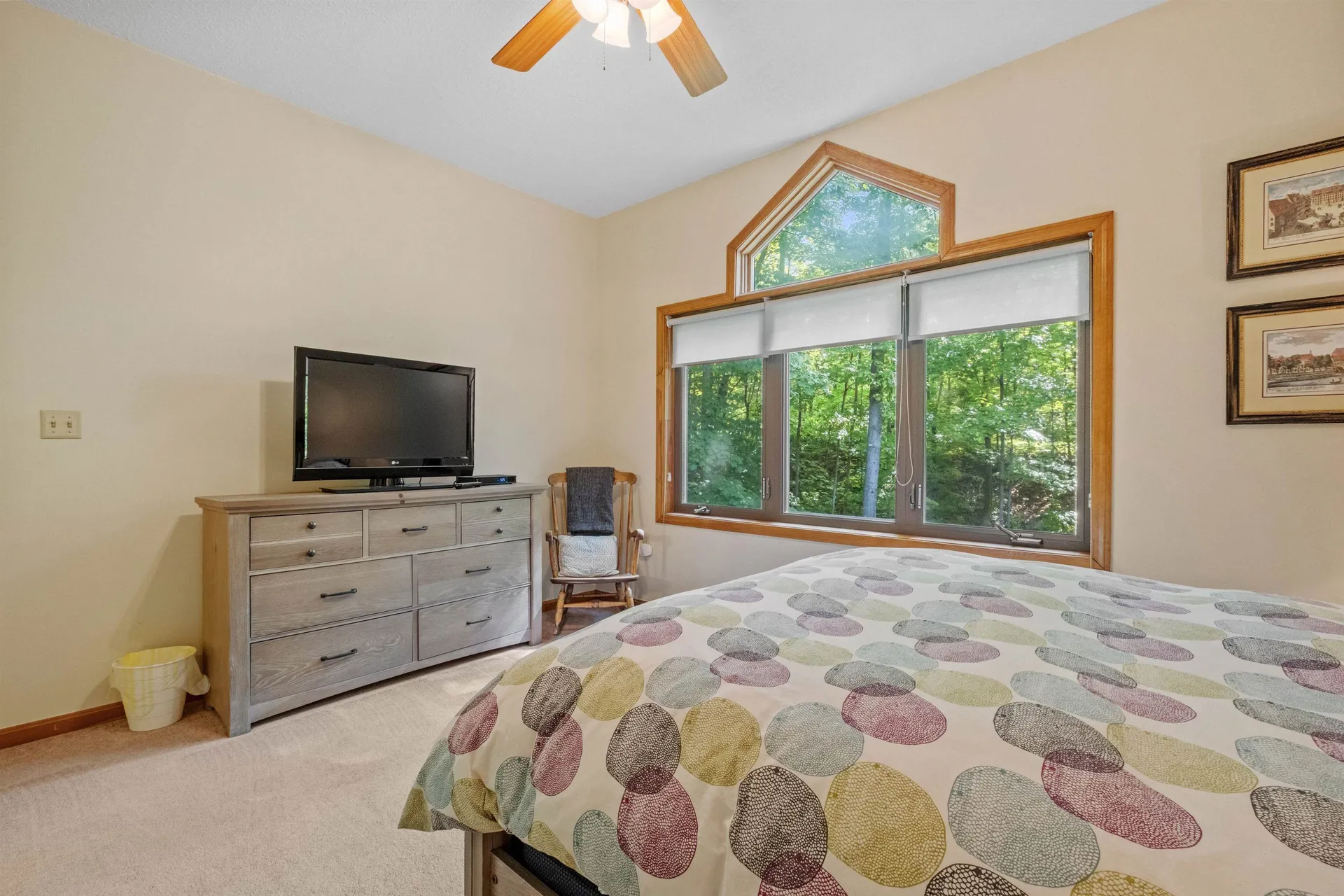 16 Riverfront Drive Woodstock NH 03262