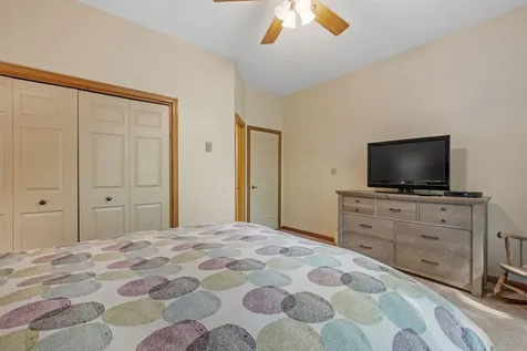 16 Riverfront Drive Woodstock NH 03262