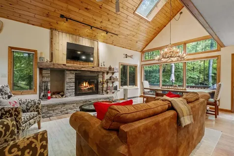 16 Riverfront Drive Woodstock NH 03262