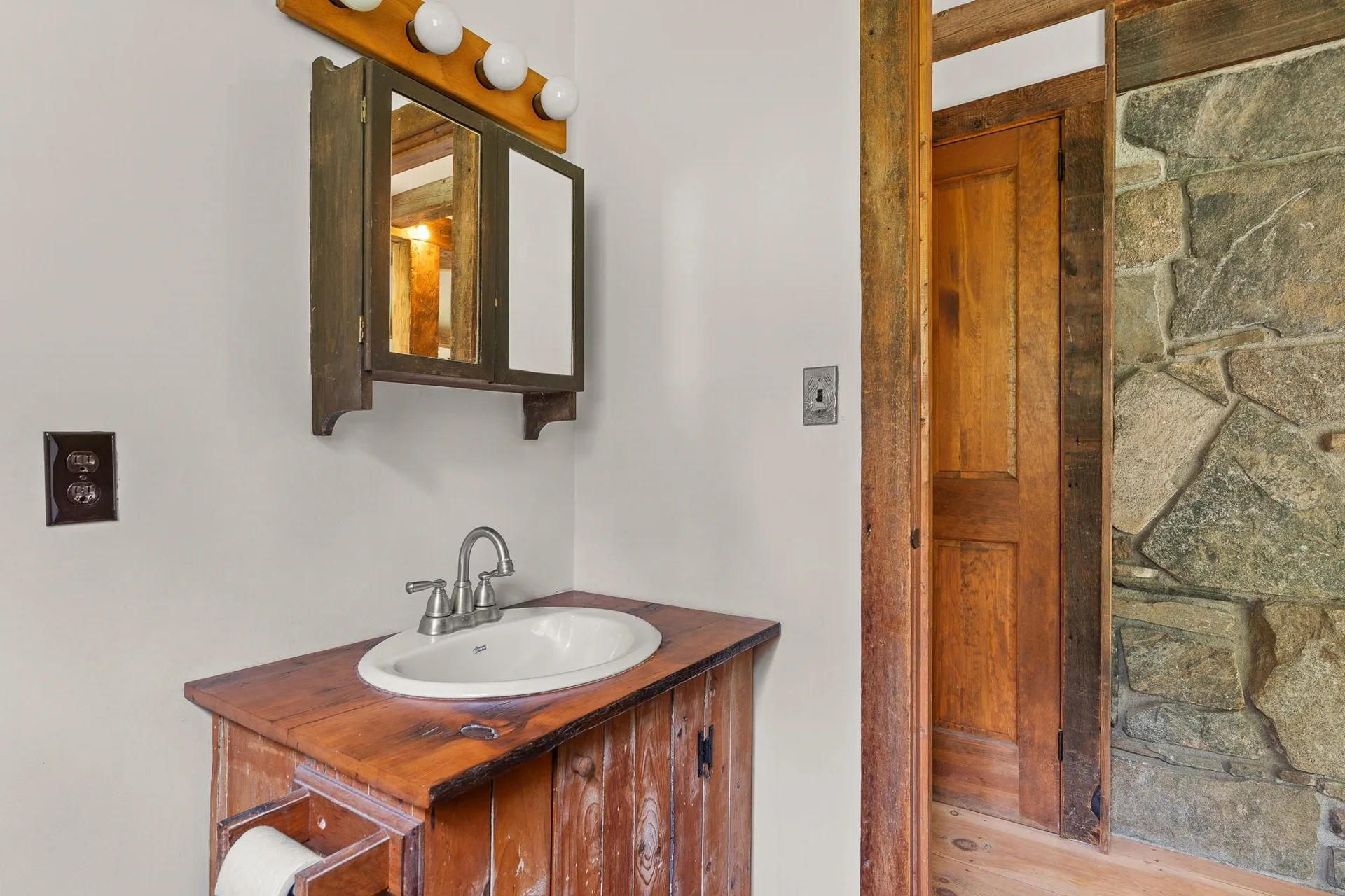 403 Horseshoe Way Woodstock VT 05071