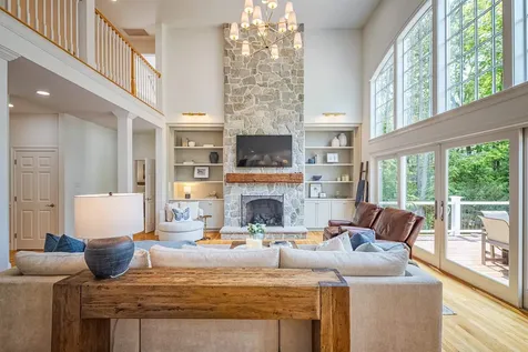 20 Doe Drive Eliot ME 03903