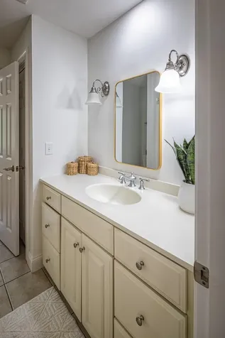 20 Doe Drive Eliot ME 03903