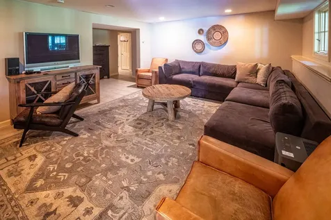 20 Doe Drive Eliot ME 03903