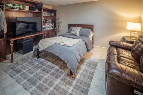 20 Doe Drive Eliot ME 03903