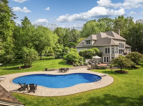 20 Doe Drive Eliot ME 03903