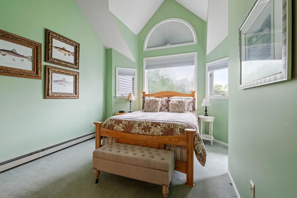 738 Weirs Boulevard Laconia NH 03246