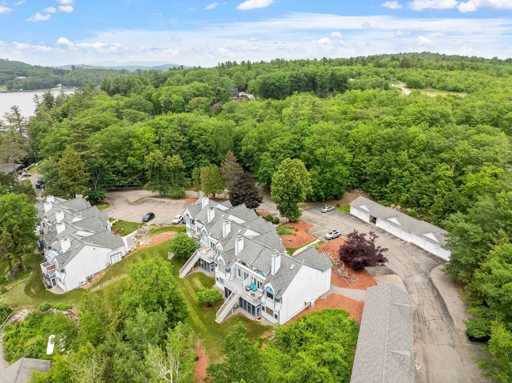 738 Weirs Boulevard Laconia NH 03246