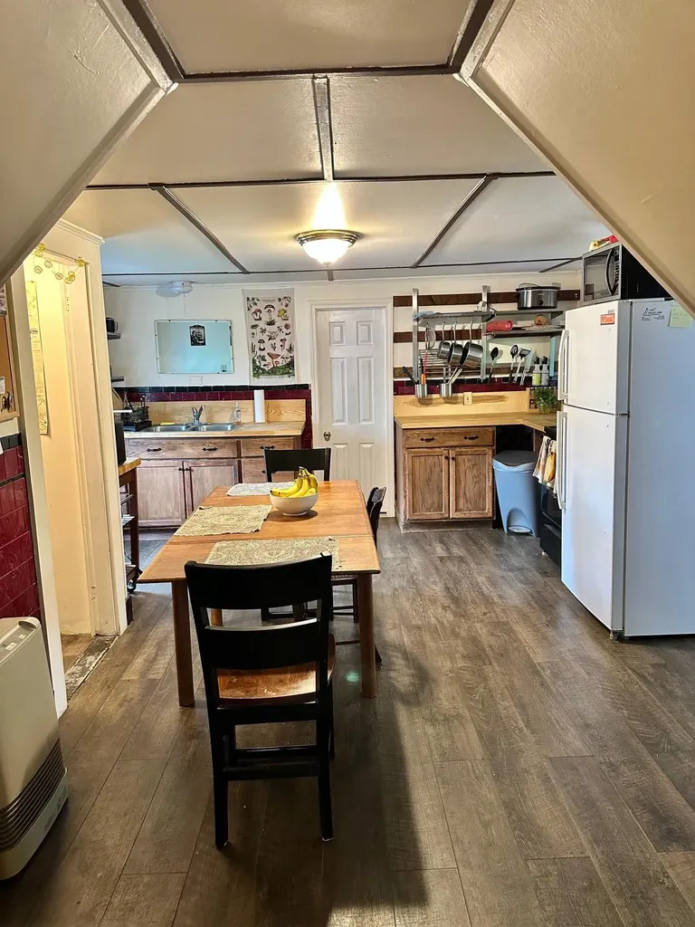 12 Brodeur Street Concord NH 03303