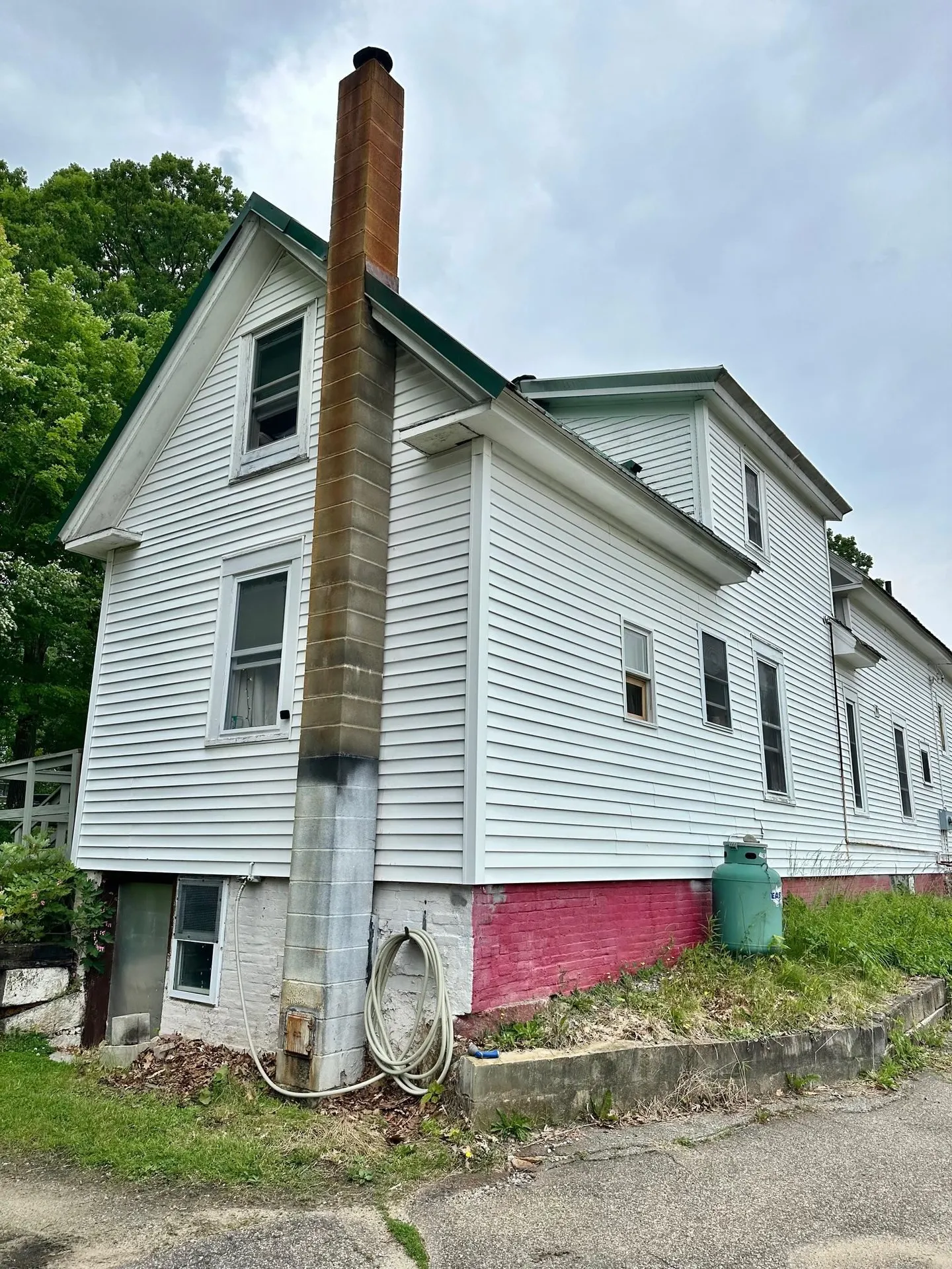 12 Brodeur Street Concord NH 03303