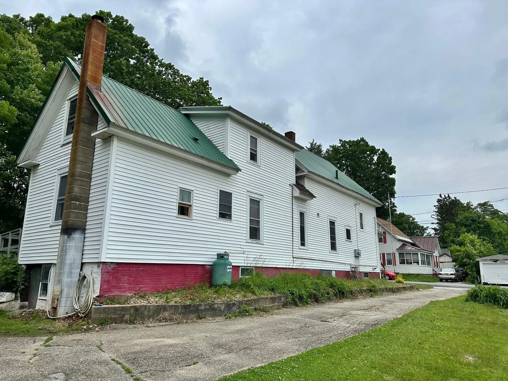 12 Brodeur Street Concord NH 03303