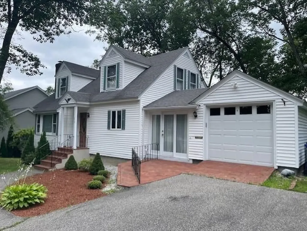 310 Ashland Street Manchester NH 03104