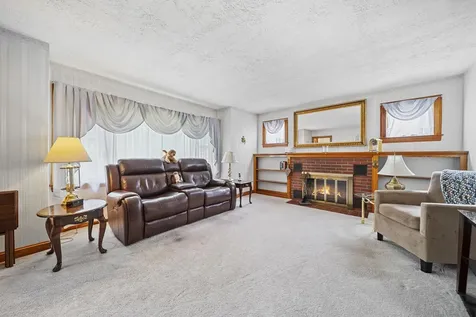 310 Ashland Street Manchester NH 03104