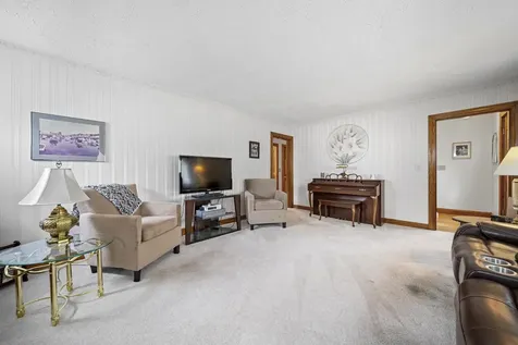 310 Ashland Street Manchester NH 03104