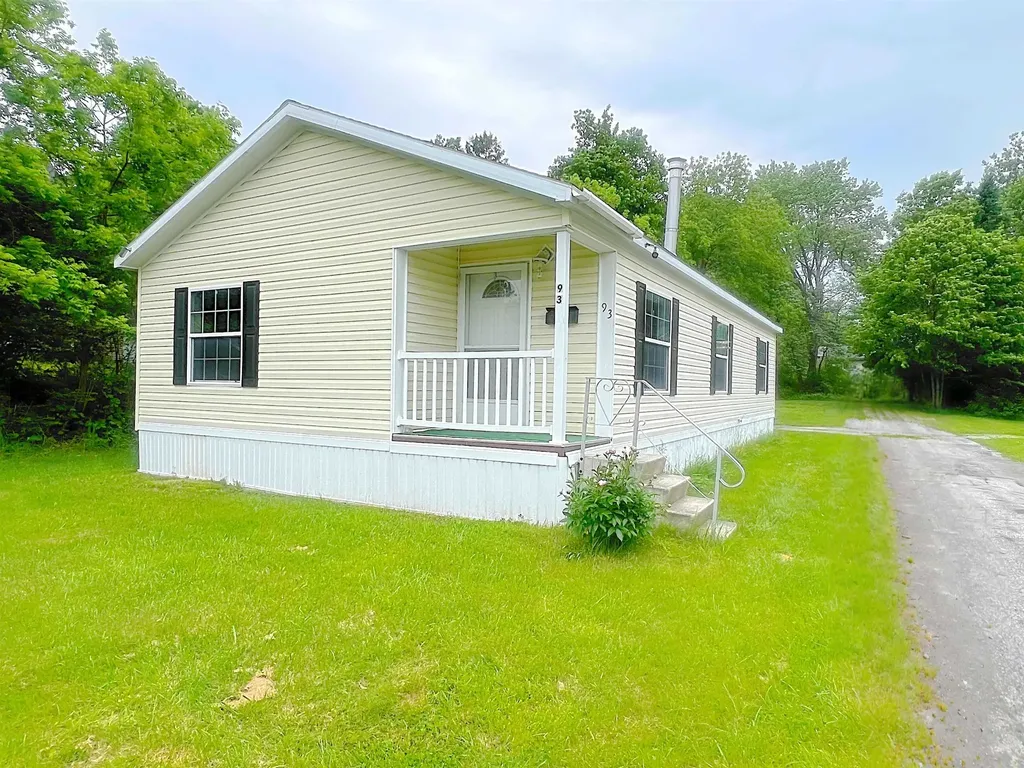 93 Jackson Avenue Rutland City VT 05701