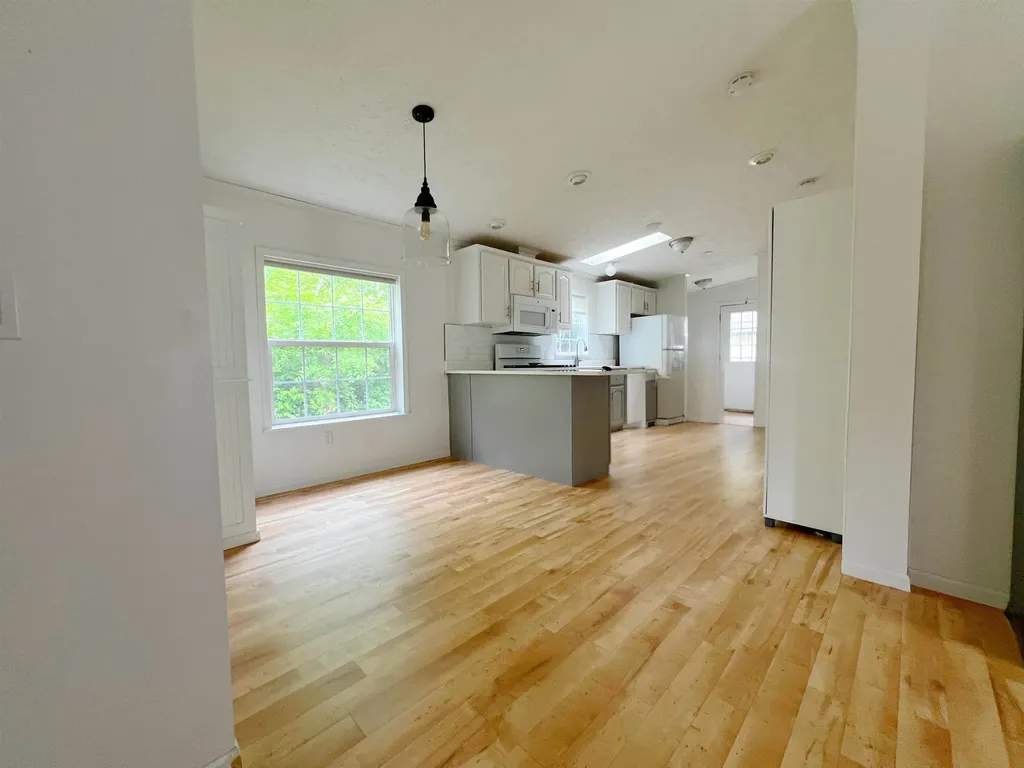 93 Jackson Avenue Rutland City VT 05701