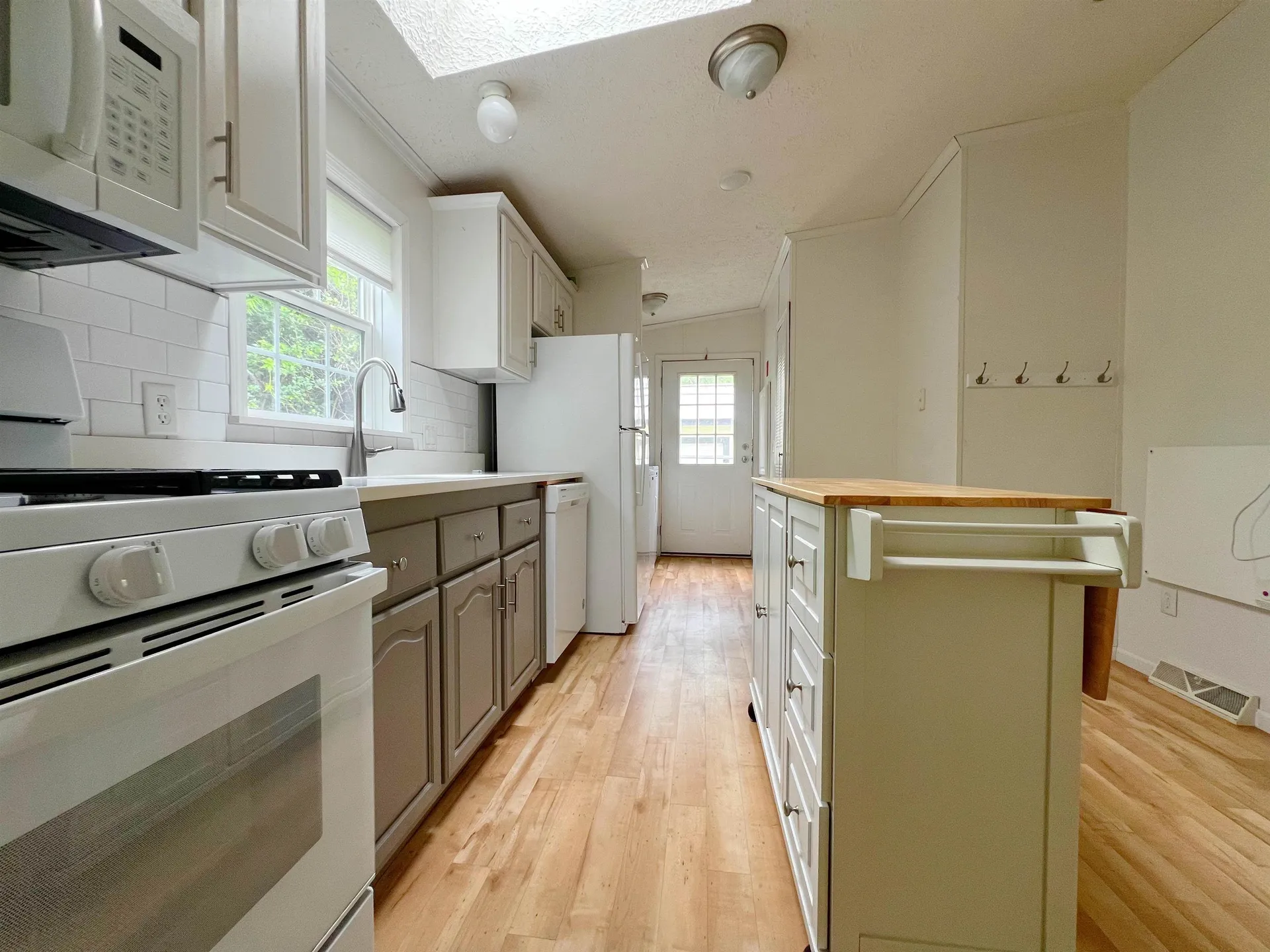93 Jackson Avenue Rutland City VT 05701