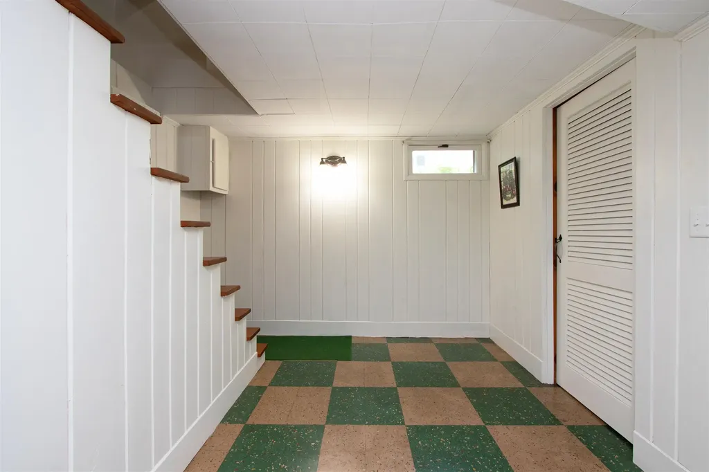 414 Spring Street St. Johnsbury VT 05819