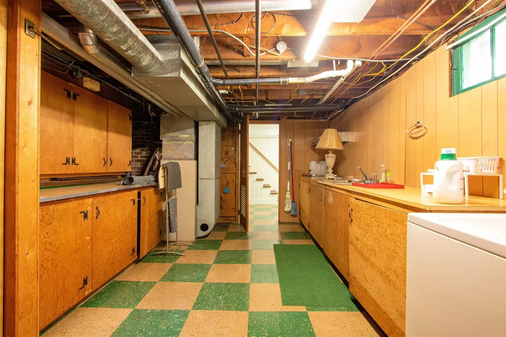 414 Spring Street St. Johnsbury VT 05819
