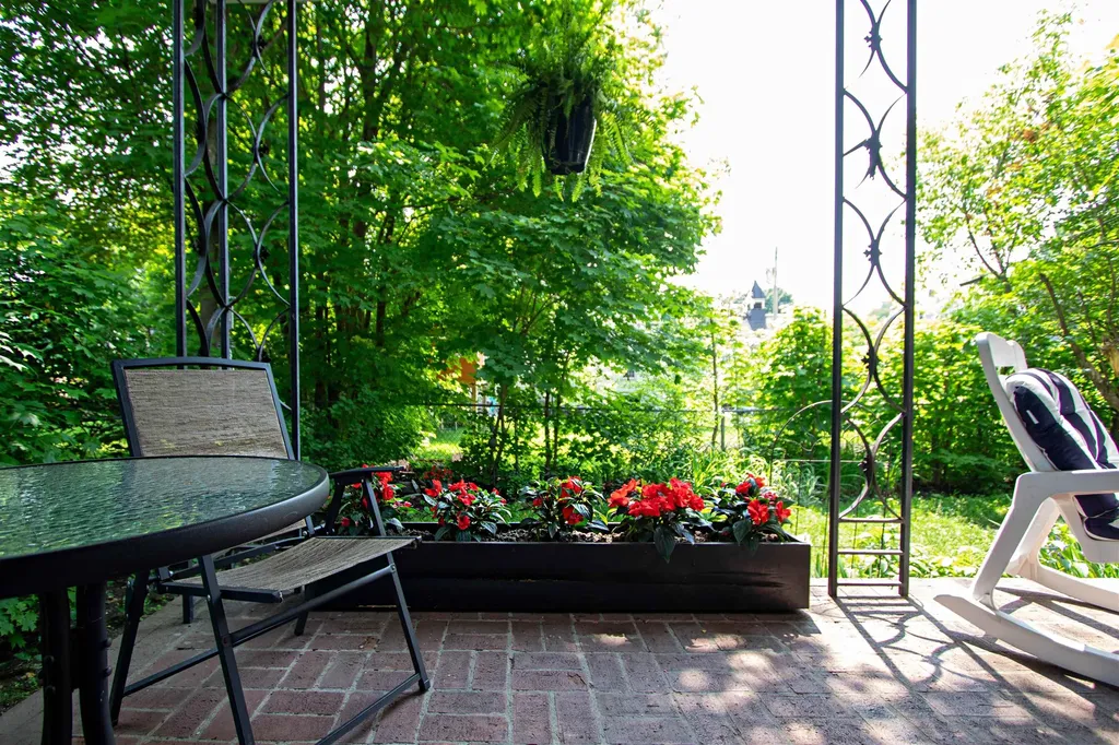 414 Spring Street St. Johnsbury VT 05819
