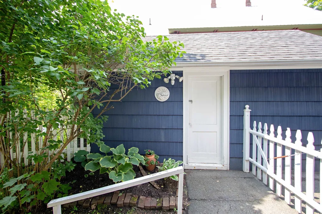 414 Spring Street St. Johnsbury VT 05819