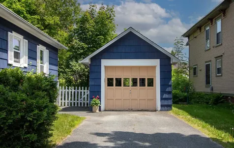 414 Spring Street St. Johnsbury VT 05819