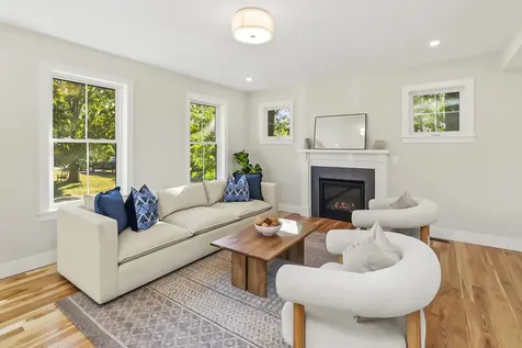 6 Boyd Road Portsmouth NH 03801