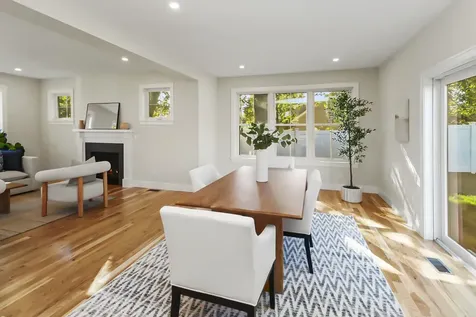 6 Boyd Road Portsmouth NH 03801