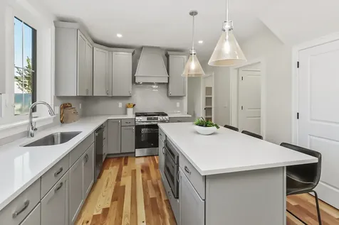 6 Boyd Road Portsmouth NH 03801