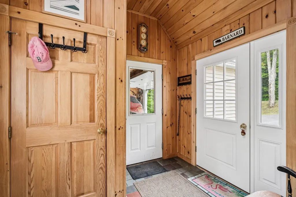 530 West Road Barnard VT 05031