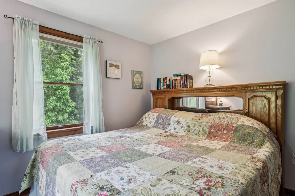 530 West Road Barnard VT 05031