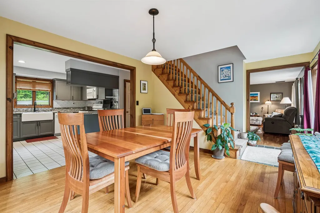 530 West Road Barnard VT 05031