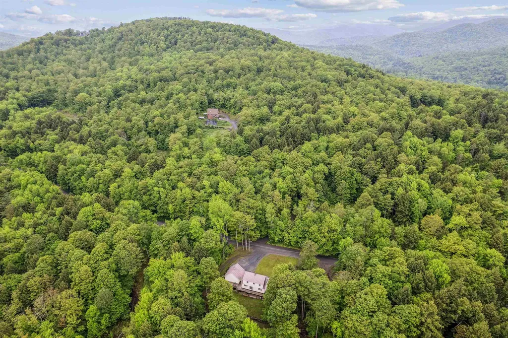 530 West Road Barnard VT 05031