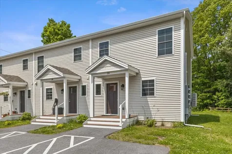 24 Wilsons End Place Essex VT 05452