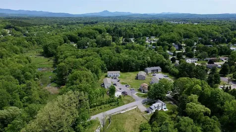 24 Wilsons End Place Essex VT 05452