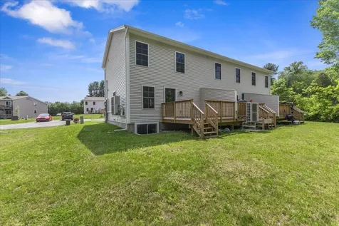 24 Wilsons End Place Essex VT 05452