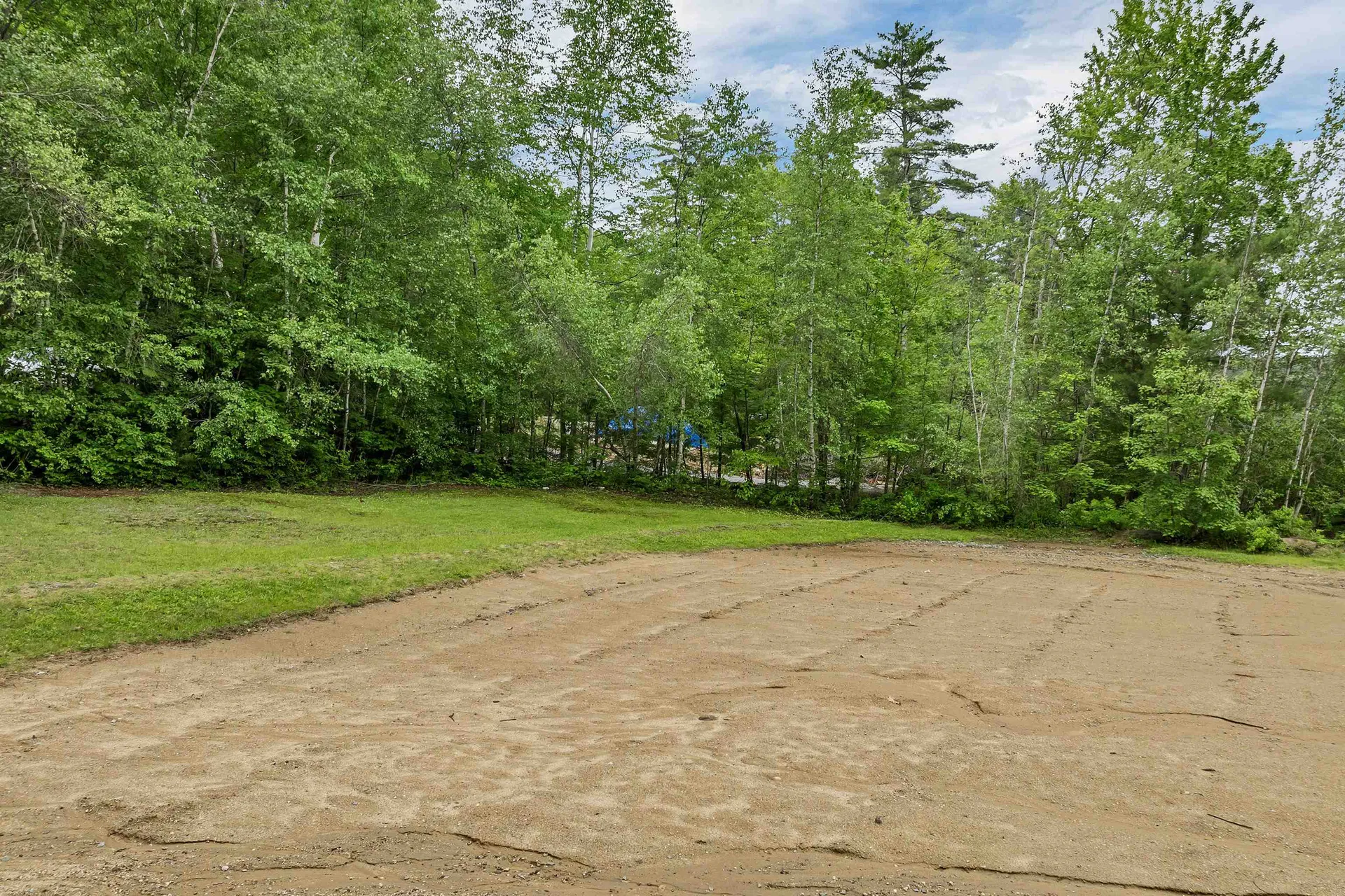 Plum Avenue Gilmanton NH 03237