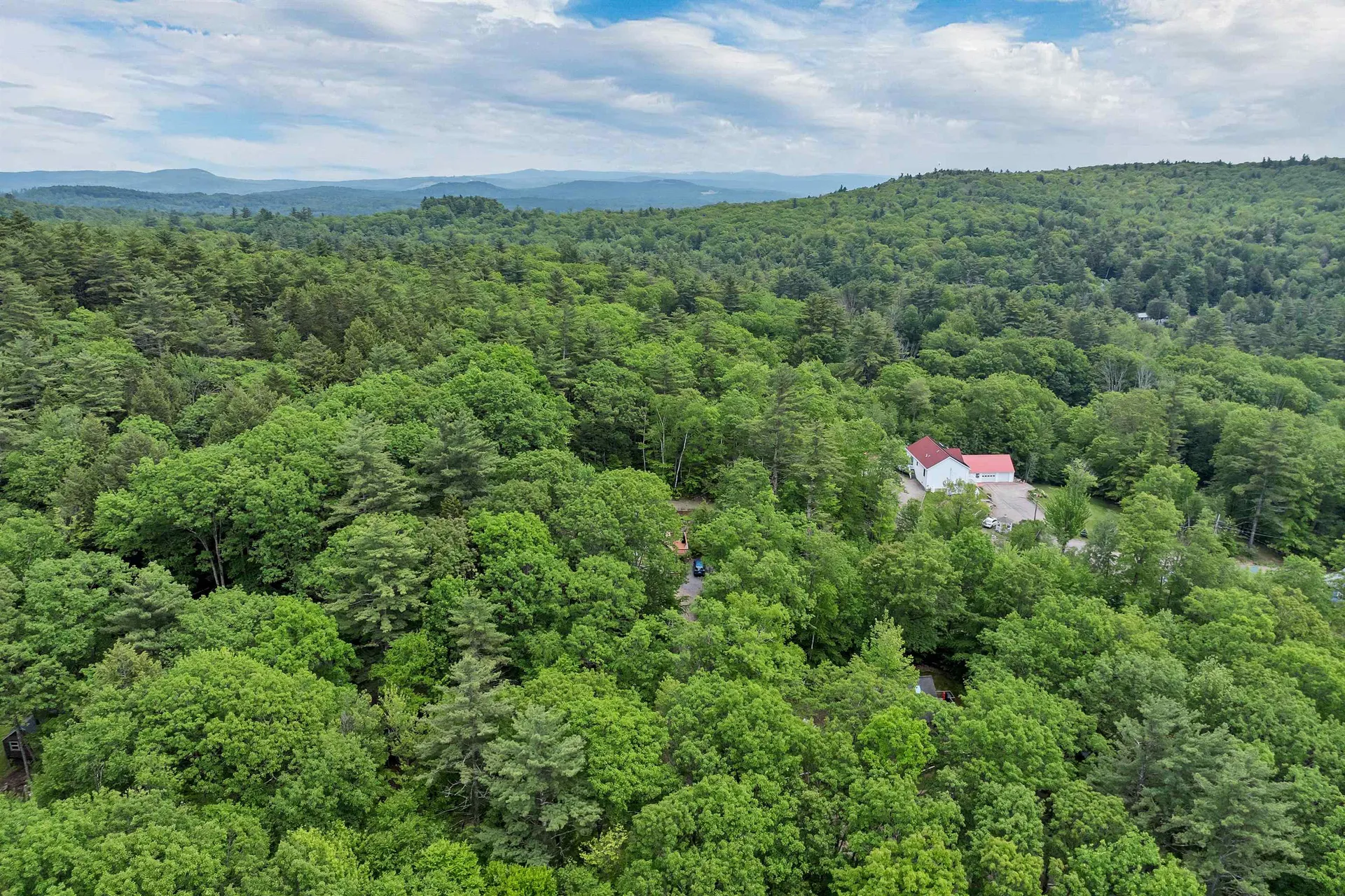 Plum Avenue Gilmanton NH 03237