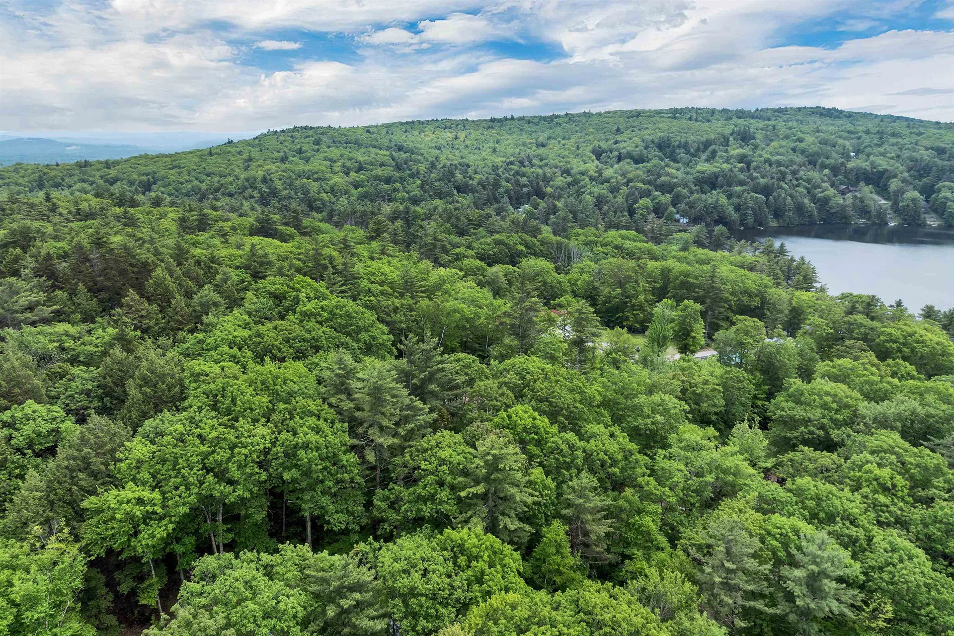 Plum Avenue Gilmanton NH 03237